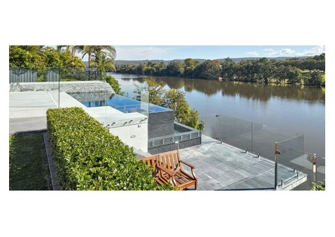 Get Beautiful & Durable Glass Pool Fencing at the Best Prices! - 3/6