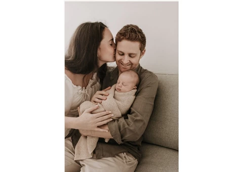 Want to schedule your Newborn Photoshoot at home? - 2/5