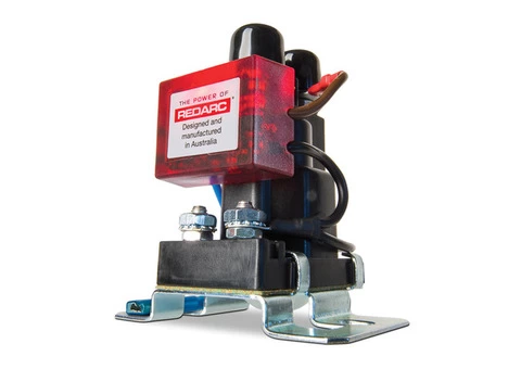 The REDARC smart battery isolator South Australia works with power-saving technology