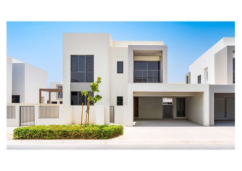 Exquisite Painting Services for a Stunning Transformation - 2/4