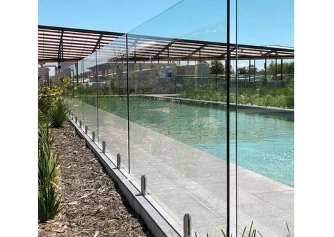 Exploring the Beauty and Safety of Glass Pool Fencing with Trident Glass Repairs