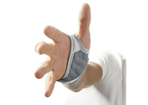 Get Back in Action with our Top-rated Wrist Brace - 2/2