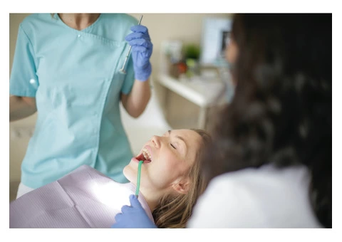 Maintain a High Standard of Oral Hygiene with Zoom Teeth Whitening Solutions in Melbourne