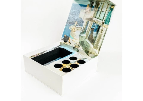 Introducing The Ice House: Unleash Your Brand's Potential with Custom Boxes for Presentation!