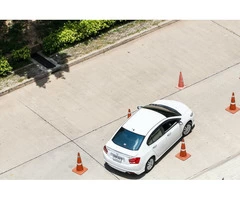 Choose the Best and Most Reputed Driving Schools for Learning to Drive in Melbourne