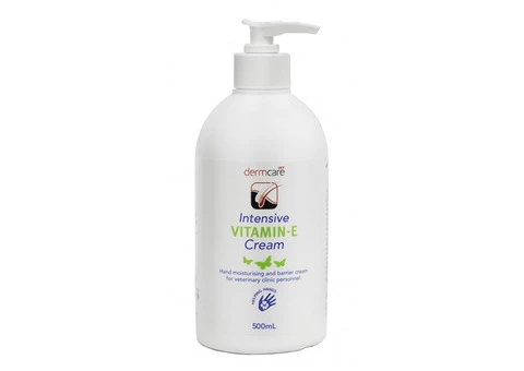 Dermcare Intensive Vitamin E Moisturiser For Dog | Skin Nourishment