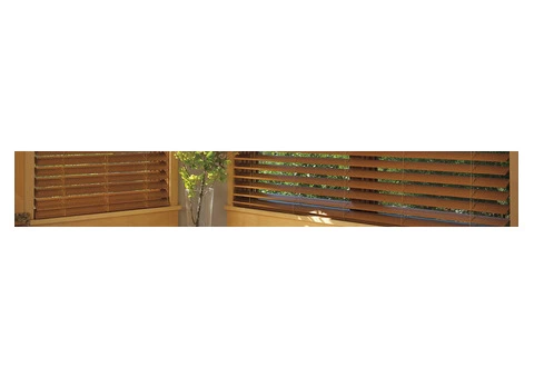 A timeless Venetian blinds from Australia with precise light control by using Country Blinds - 2/3