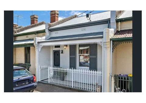 2 bedroom move in ready home in Fitzroy - 1/4
