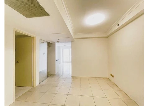 Cute Un-Furnished Studio Apartment with Balcony and Premium View - 4/5