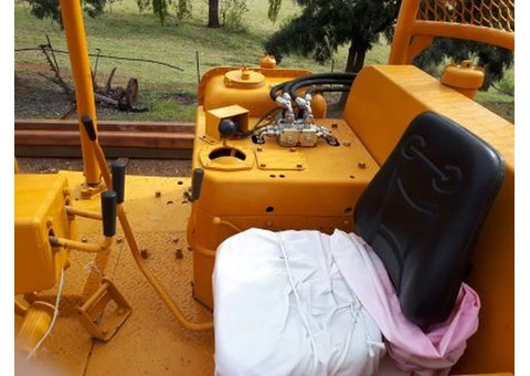 HD 1992 D7G Caterpillar Dozer with Tree pusher - 6/10