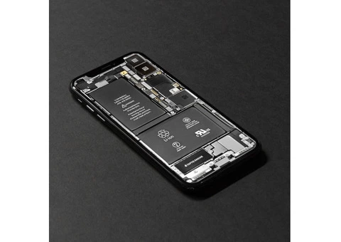 Same-Day iPhone 14 Plus Screen Replacement in Warner