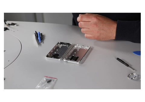 iPhone 13 Back Glass Replacement Experts in Gold Coast