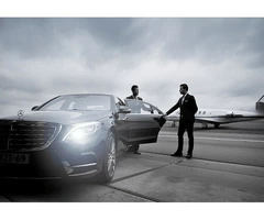 Hire Car from Melbourne Airport for Seamless Airport Transfers