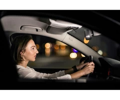 Manage massive traffic jams with your advanced driving skills!