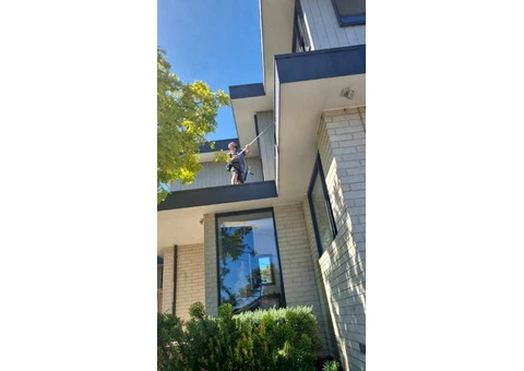 Window Cleaning Service in Patterson Lakes - 2/4