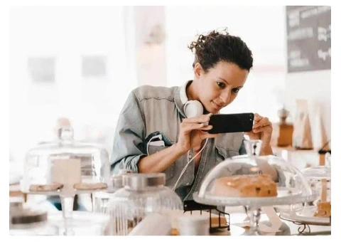 "Bakery Safety And Compliance: Exploring Bakeroo's Work Health And Food Safety Features" - 17/19