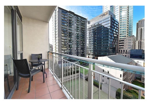 Apartment 76   33 La Trobe Street Melbourne CBD - 2/20