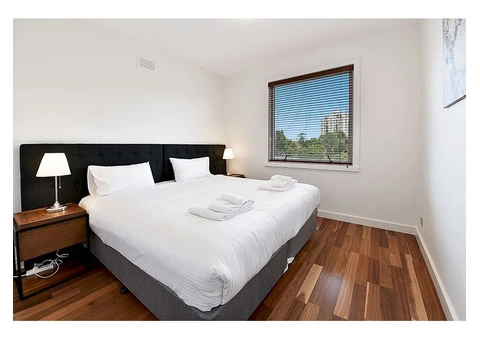 Apartment 61   33 La Trobe Street Melbourne CBD - 12/20