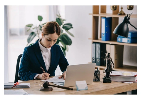 Navigate legal complexities with confidence – your trusted ally; the company lawyer.