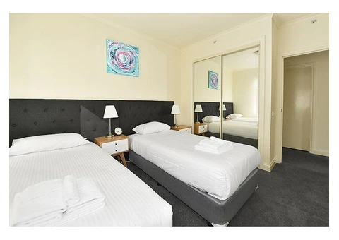 Apartment 51   33 La Trobe Street Melbourne CBD - 10/20