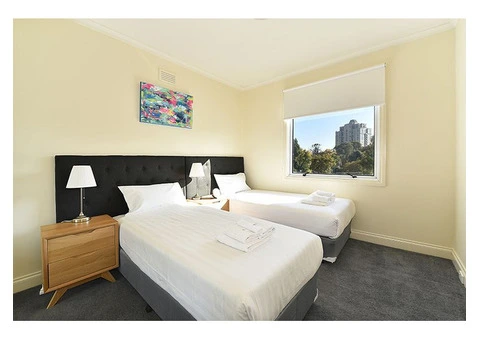 Apartment 51   33 La Trobe Street Melbourne CBD - 11/20