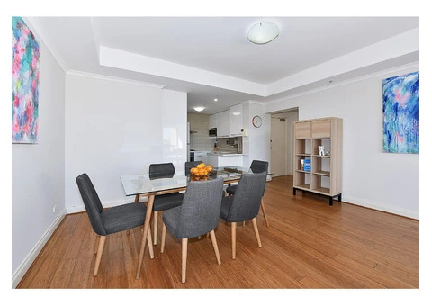 Apartment 71   33 La Trobe Street Melbourne CBD - 3/20