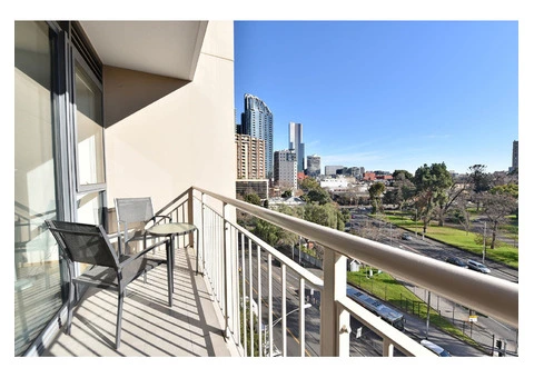 Apartment 71   33 La Trobe Street Melbourne CBD - 4/20