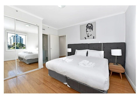 Apartment 71   33 La Trobe Street Melbourne CBD - 8/20