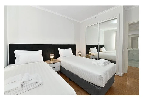 Apartment 71   33 La Trobe Street Melbourne CBD - 10/20