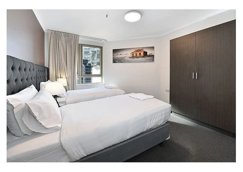 Apartment 809   333 Exhibition Street Melbourne CBD - 10/16