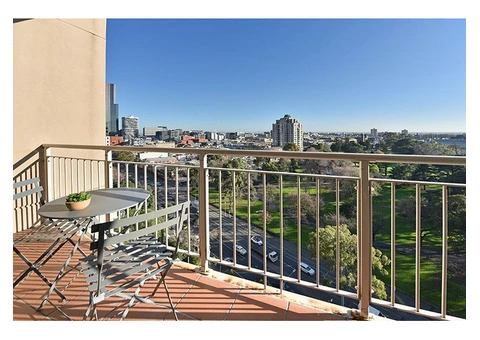 Apartment 141   33 La Trobe Street Melbourne CBD - 2/20