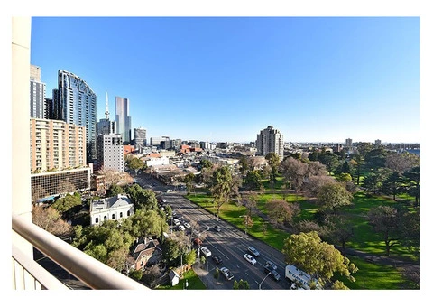 Apartment 141   33 La Trobe Street Melbourne CBD - 3/20
