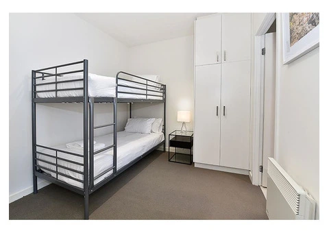 Apartment 1706A   8 Franklin Street Melbourne CBD - 7/20