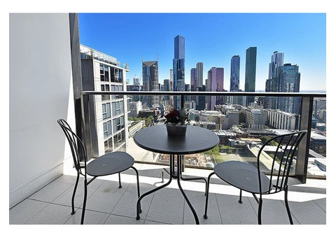 Apartment 2511   33 Mackenzie Street Melbourne CBD - 2/22