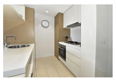 Apartment 2511   33 Mackenzie Street Melbourne CBD - 6/22