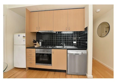 Apartment 12A   377 Little Collins Street Melbourne CBD - 4/12