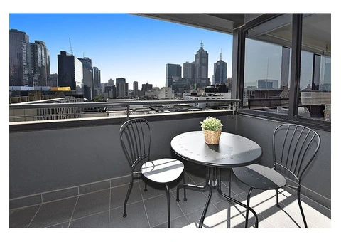 Apartment 1305   250 Elizabeth Street Melbourne CBD - 2/18