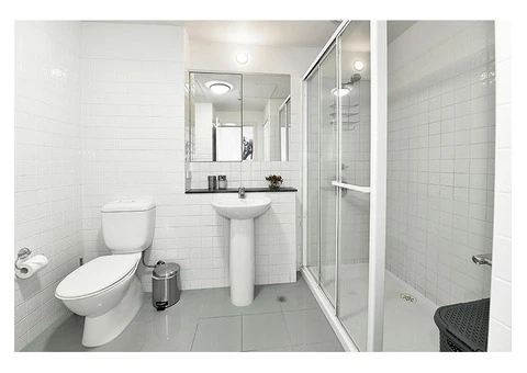 Apartment 1305   250 Elizabeth Street Melbourne CBD - 8/18