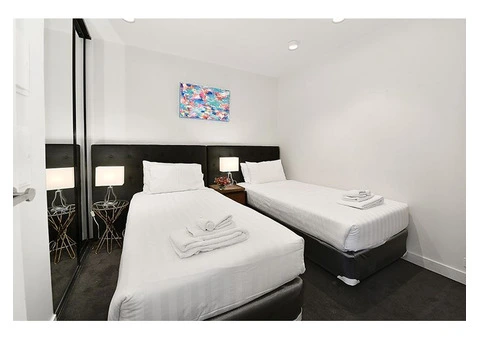 2301 /33 Mackenzie Street Melbourne CBD - 6/21