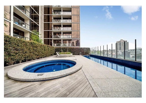 2301 /33 Mackenzie Street Melbourne CBD - 11/21