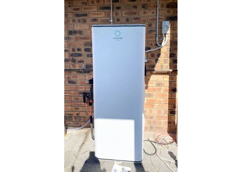 Emerald heat pump: The Smart Choice for Commercial Hot Water Needs - 2/5