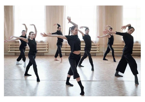 Swing into Rhythm: Dance Workshops in Adelaide! - 1/4