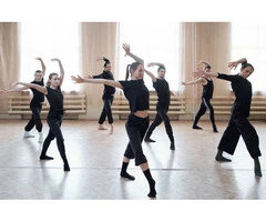 Swing into Rhythm: Dance Workshops in Adelaide!