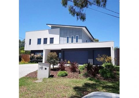 Hire the No.1 Eco Home Builder in Melbourne for an Energy Efficient Living