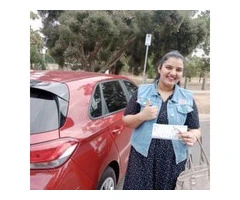Hire the Best Tarneit Driving Instructor @ Punjab Driving School Melbourne