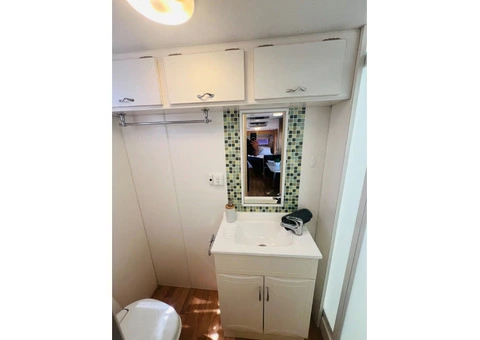 2OO6 Compass Caravan 21ft long - 16/21
