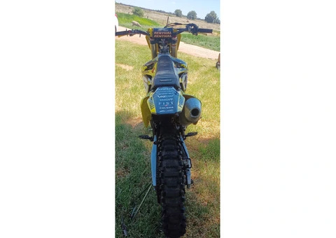 1 owner for this great reliable bike. - 1/5