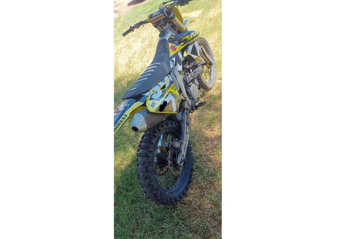 1 owner for this great reliable bike. - 2/5