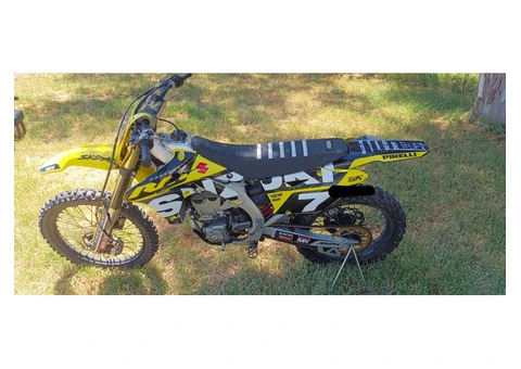 1 owner for this great reliable bike. - 3/5