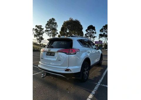 2016 Toyota RAV4 GXL AWD - 4/14